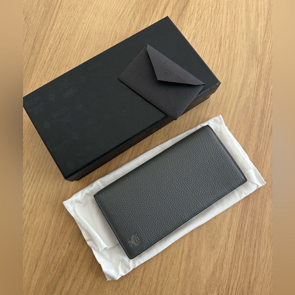 MCM Long wallet